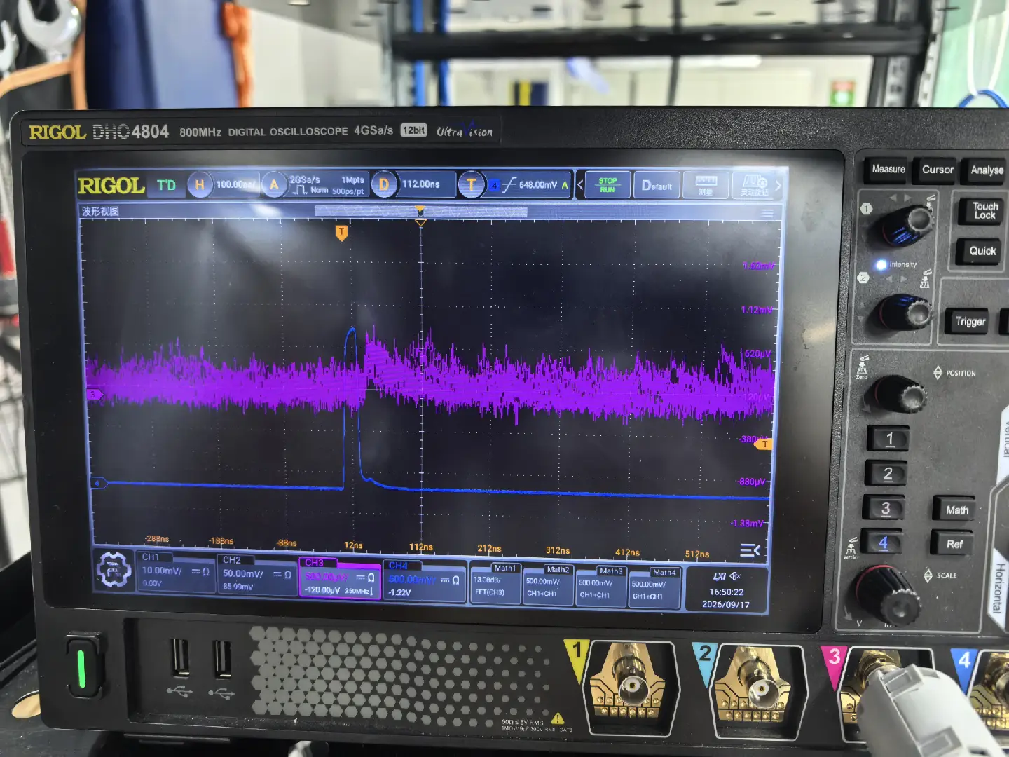 Oscilloscope traces during SiPM LED calibration